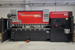 Piegatrice Amada HRB1003